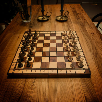 STAUNTON ASH Vikbart Schackspel | 42cm